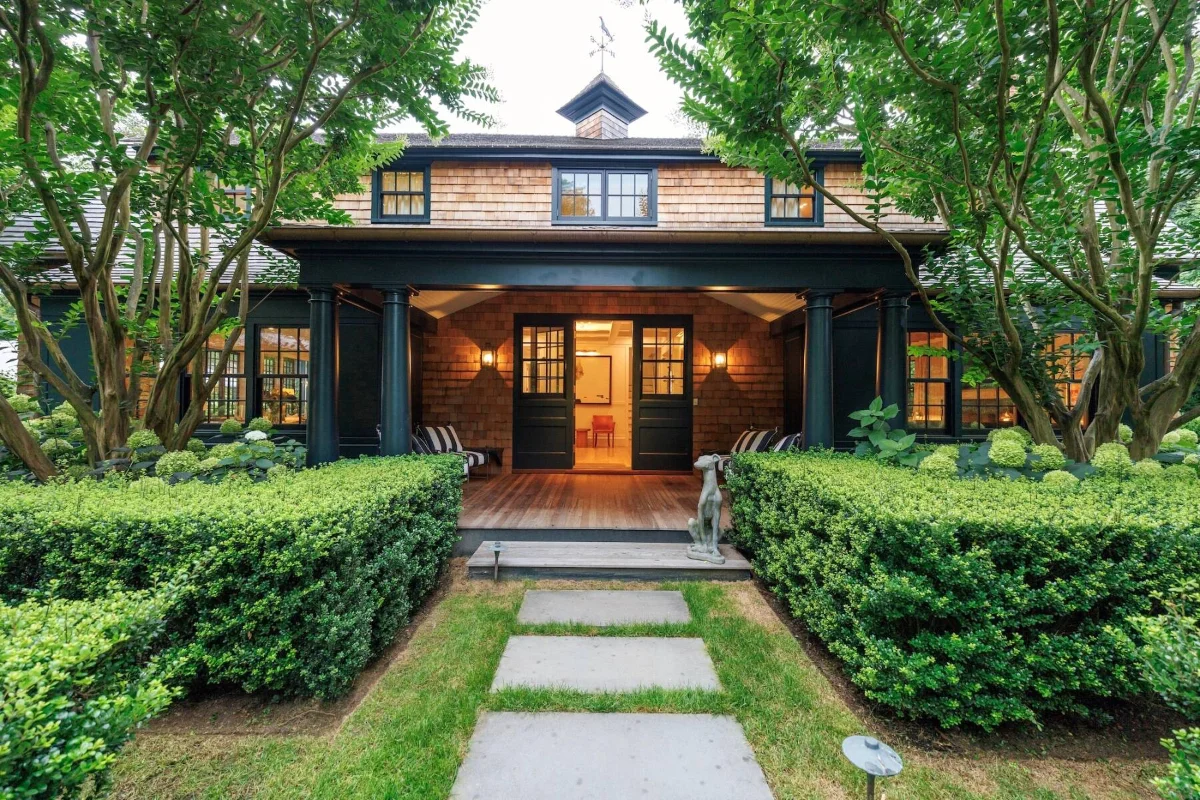 Biệt thự Carriage House: Bản phục chế di sản thế kỷ 19 cùng tư duy "Patina Modern"