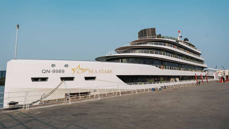 Star of the South, Saigon River – du thuyền nghỉ đêm sang trọng đầu tiên tại Sài Gòn