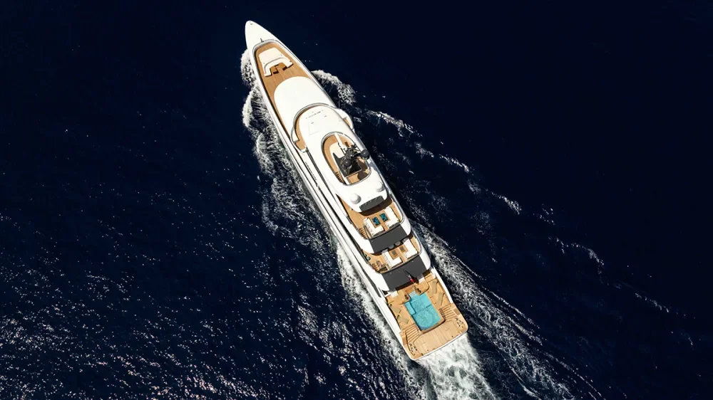 Trải nghiệm kỳ nghỉ "triệu đô" trên siêu du thuyền Benetti Symmetry 67m mới