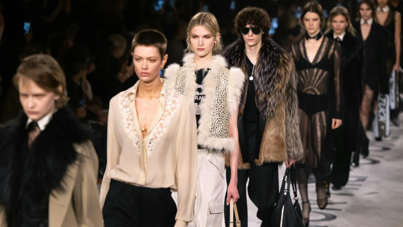 Fendi Haute Couture Thu/Đông 2026 tái định hình nét tối giản và tinh tế đặc trưng