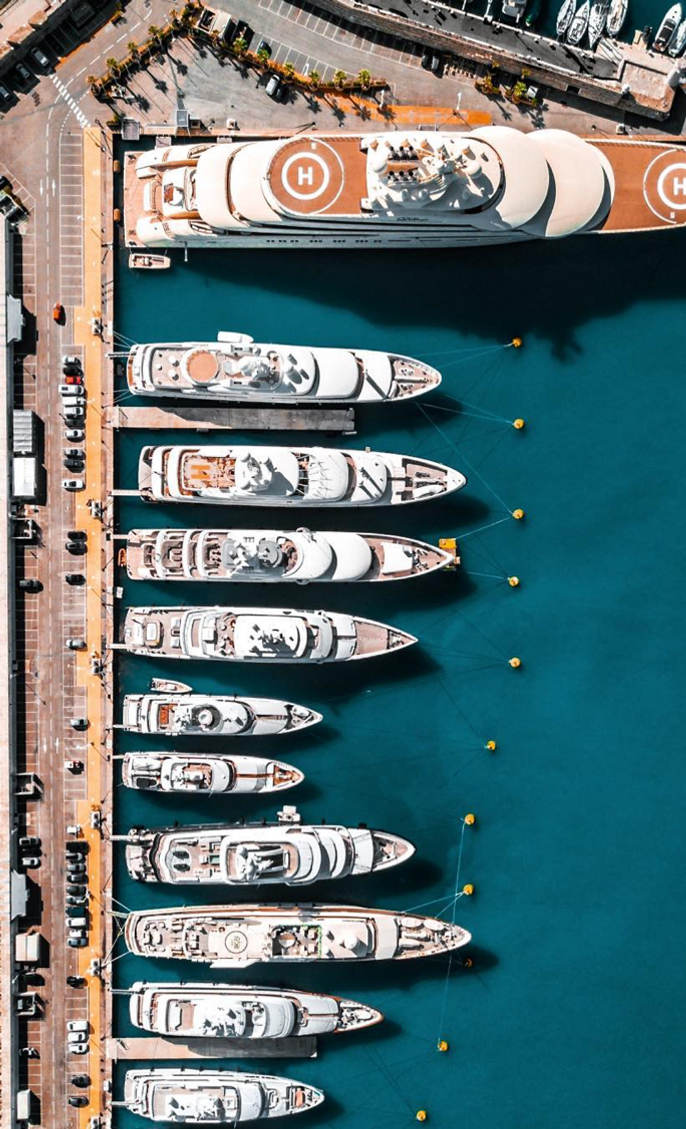 Navigator marina